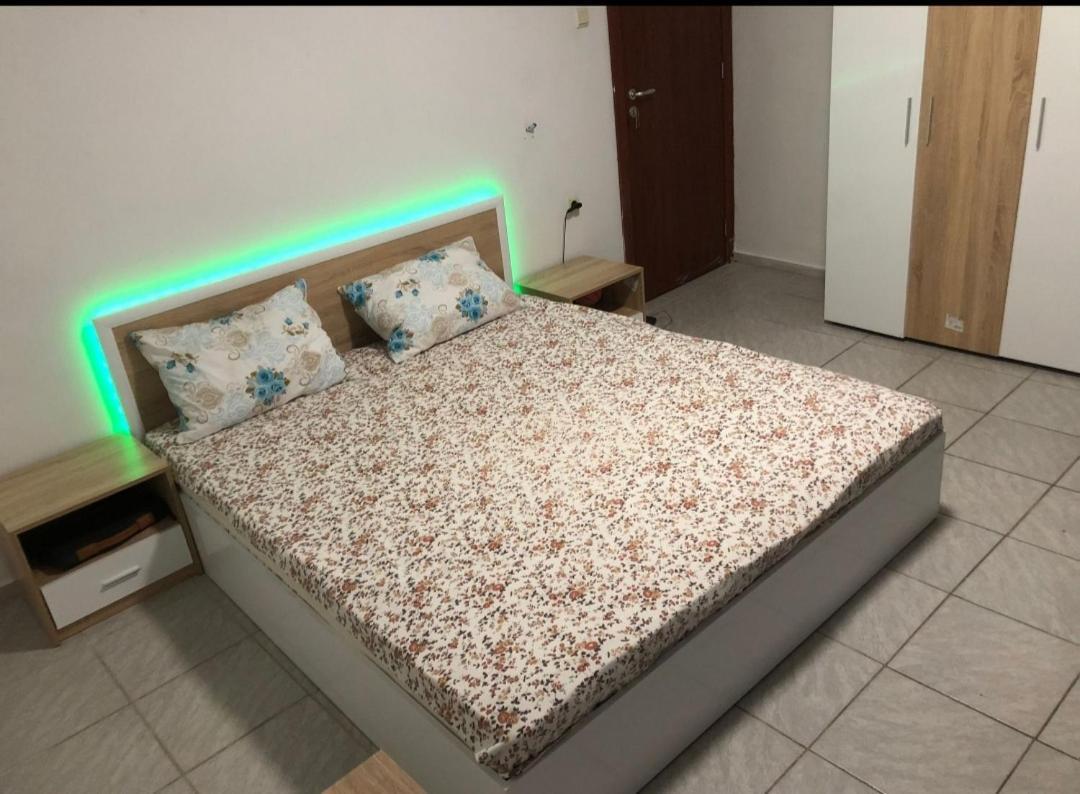 Fa Mol Apartment Pantai Sunny Luaran gambar