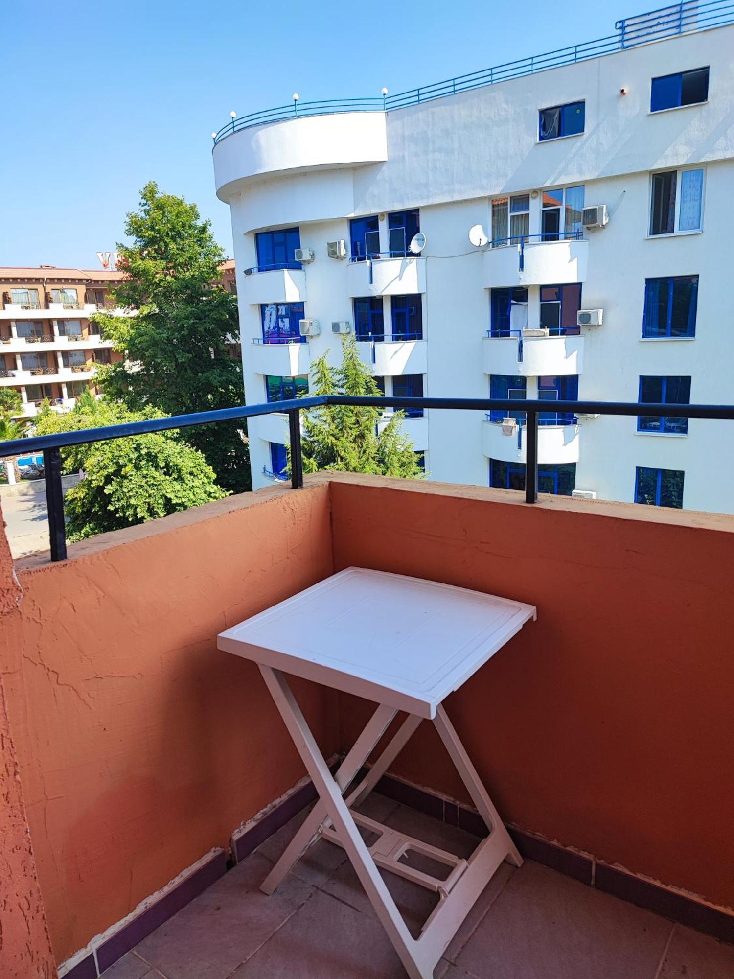 Fa Mol Apartment Pantai Sunny Luaran gambar