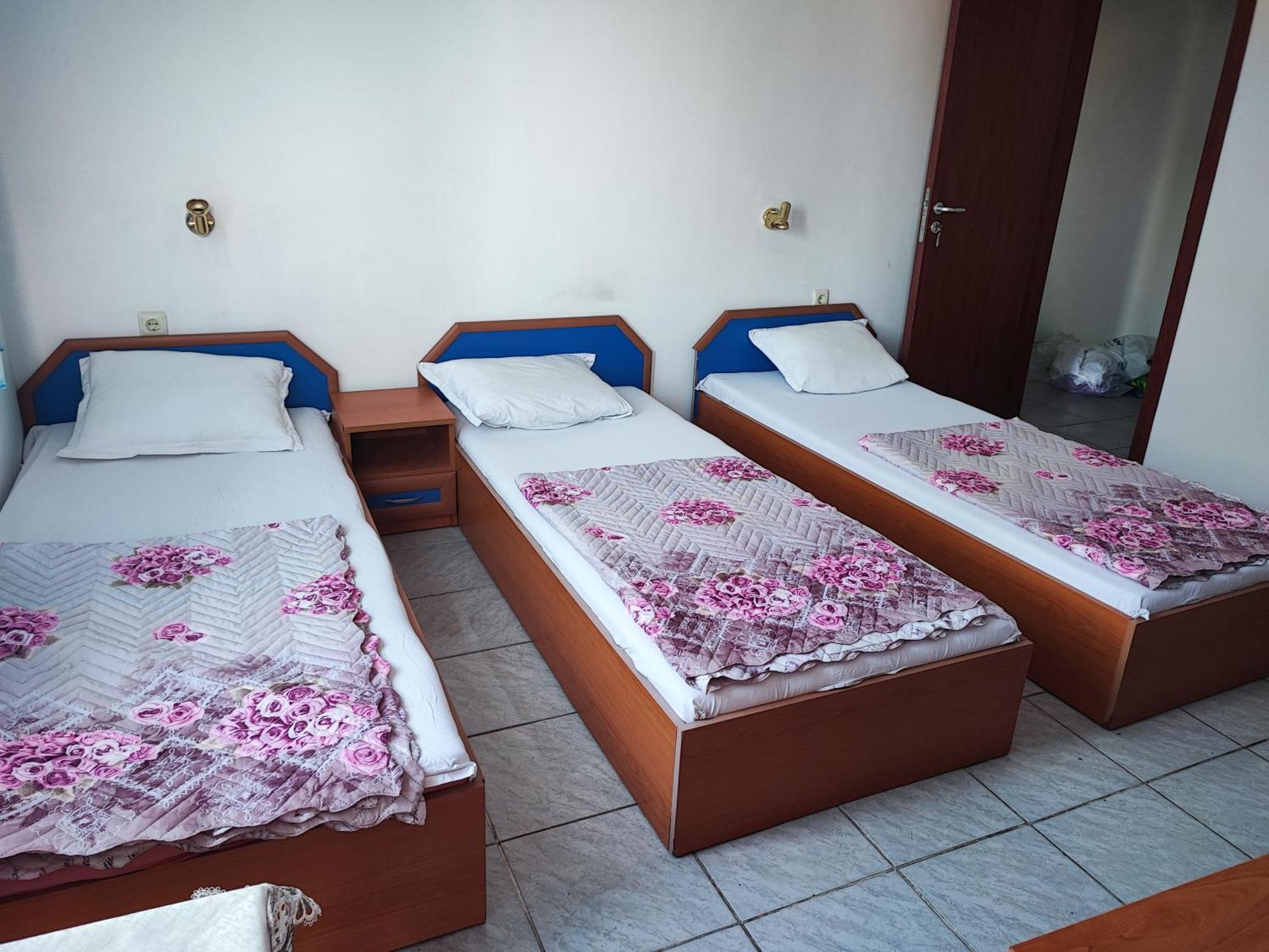 Fa Mol Apartment Pantai Sunny Luaran gambar